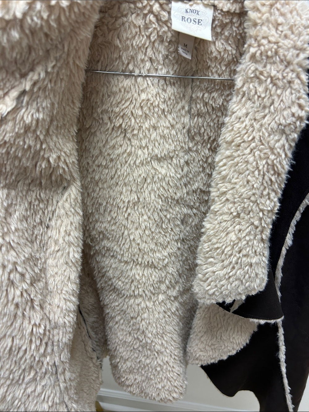 Knox Rose Black Faux-Shearling Open Front Vest with Cream Lining image 2